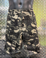 Load image into Gallery viewer, Dimebag Darrell - **New** Desert Camo Cargos
